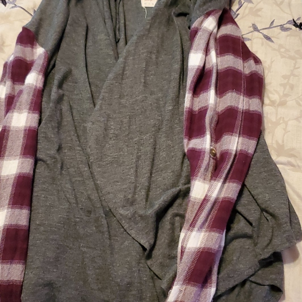 Long sleeve cardigan